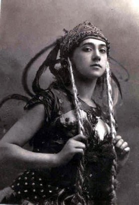 Tamara Karsavina als Feuervogel