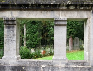 Aussicht vom Innenhof: der jüdische Friedhof